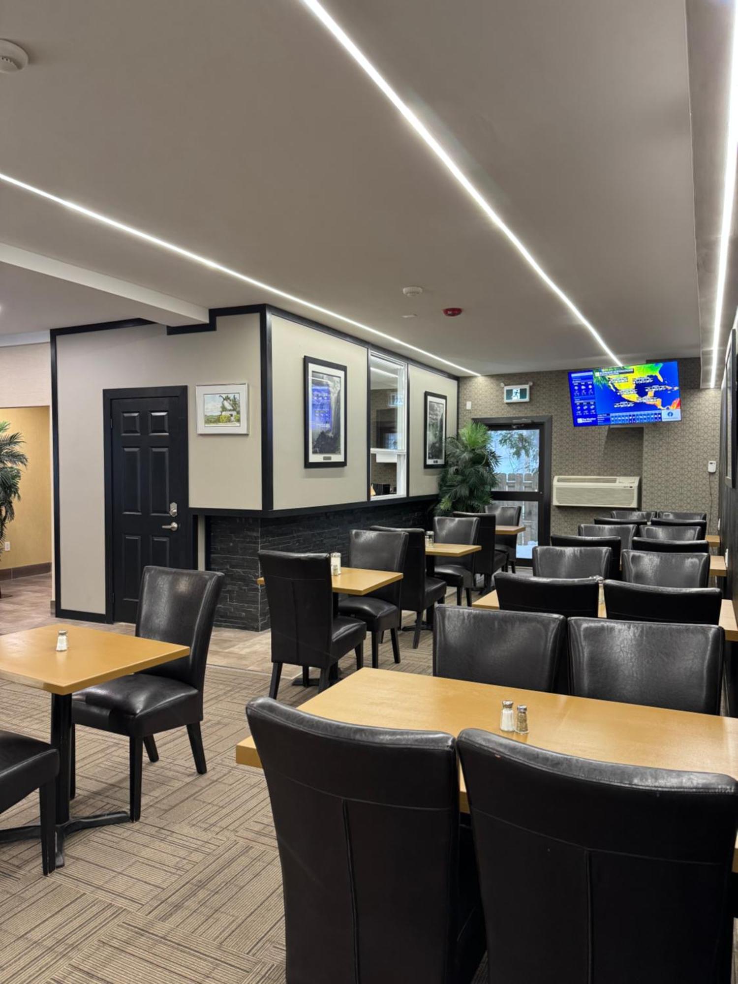 Big Bird Inn Wawa, Surestay Collection By Best Western Exterior foto